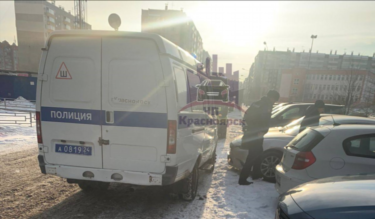 Девушку в красноярске