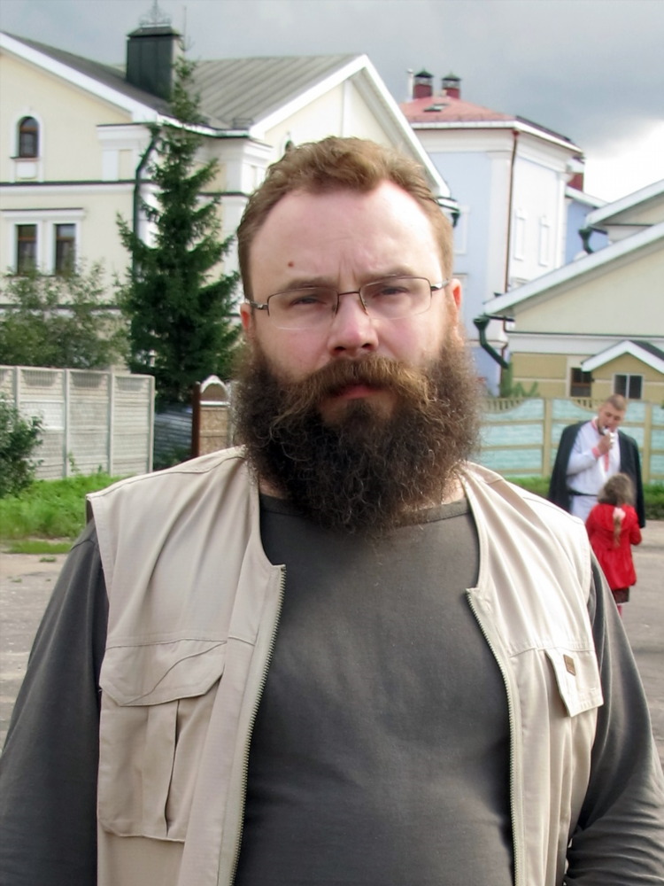 Познакомил сайт знакомств москва