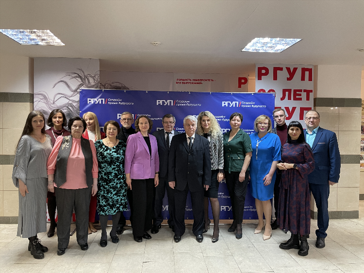 Знакомства московская область с женщиной