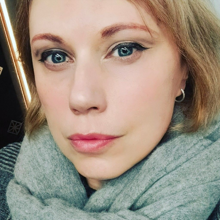 Знакомства сайт москва